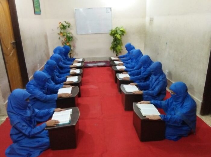 Qualified & Experienced Teachers